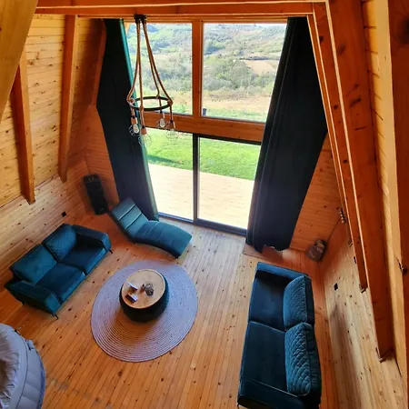 Helenahouse22 Novi Ledinci