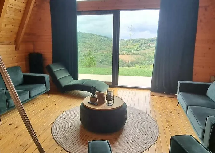 Helenahouse22 公寓 *